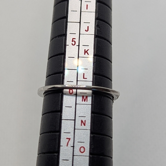 Silver Infinity Ring - Picture 3 of 4